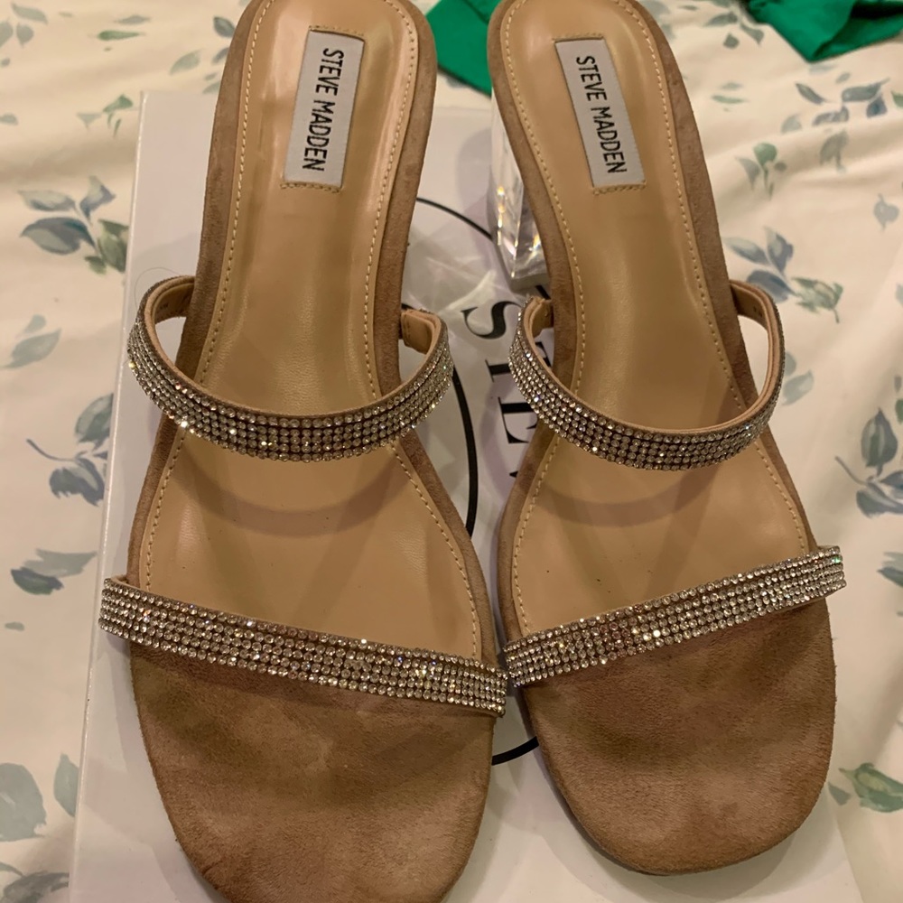 STEVE MADDEN RHINESTONE SANDALS